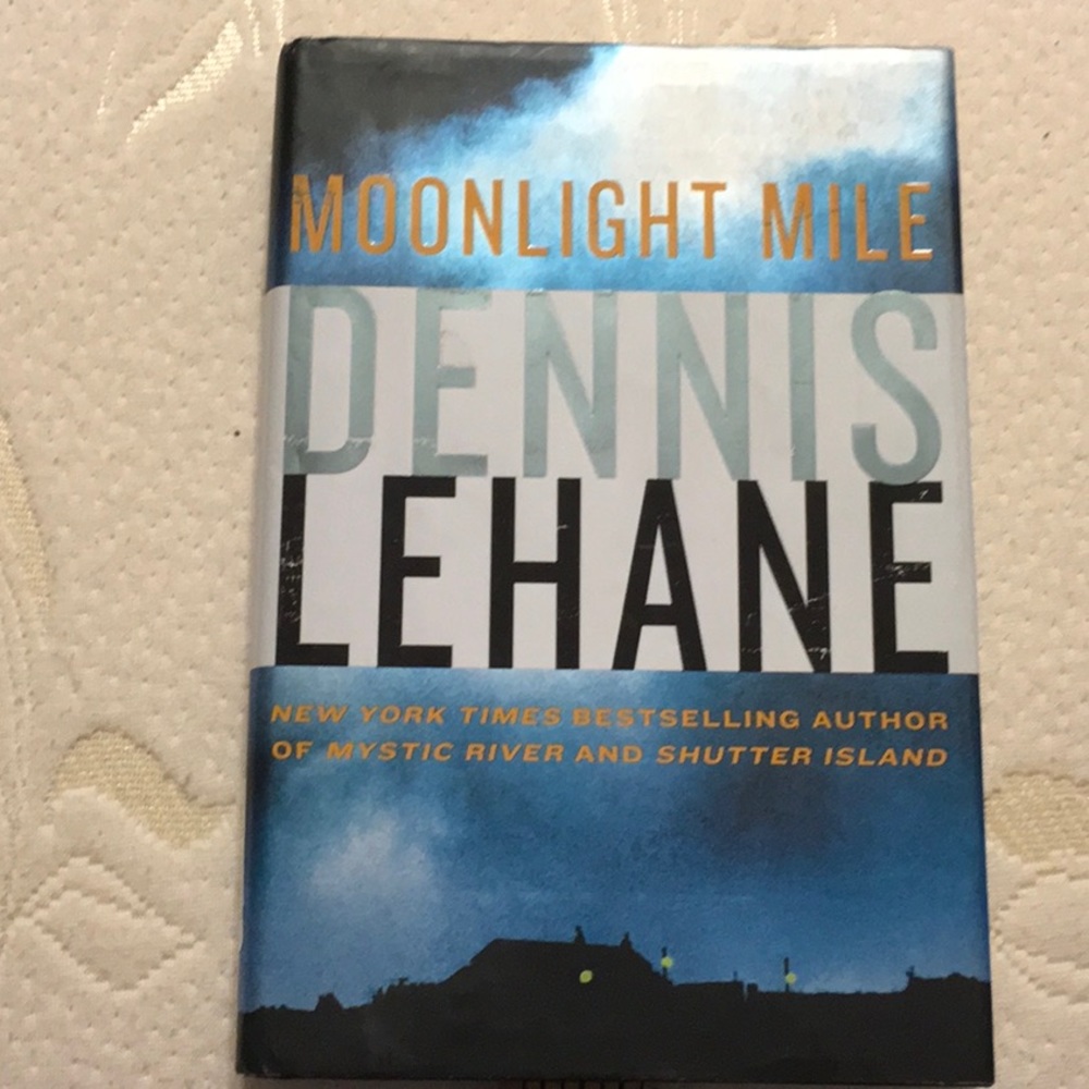 EUC,MYSTERY/THRILLER,FICTION,byDENNIS LEHANE,MOONLIGHT MILE,Patrick KensieSeries